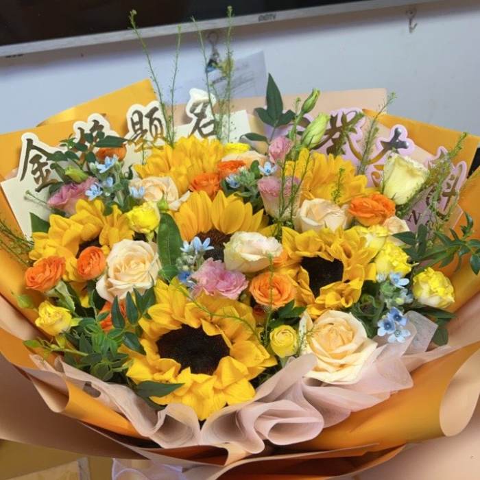河池罗城县送高考生什么花